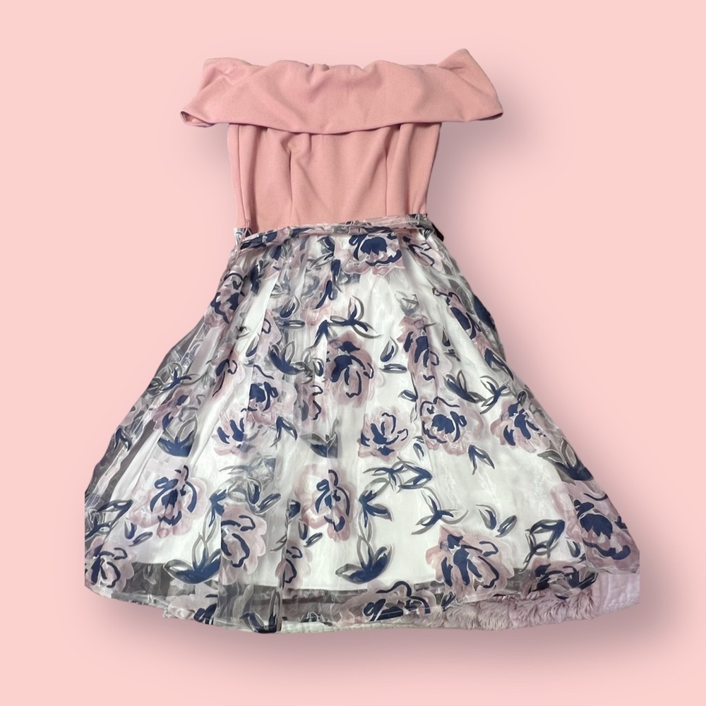 B. Darlin Macy’s Hoco Dress Size 0